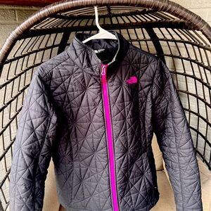 North face women’s coat black and pink